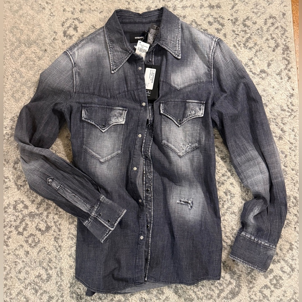 New with tags DSQUARED2 Men’s distressed shirt size 50